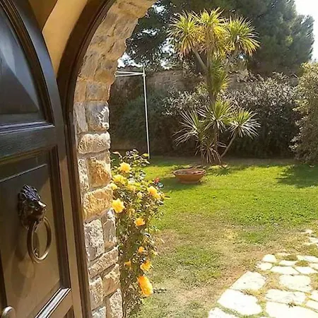 Elegant In Serre With Shared Pool And Views